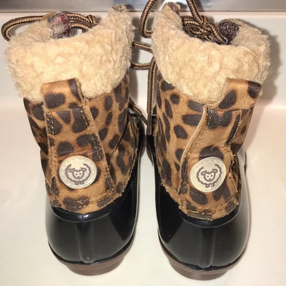 Adrienne Vittadini Girl Cheetah Print Faux Fur Tie-Up Rubber Snow Boots - Picture 3 of 7